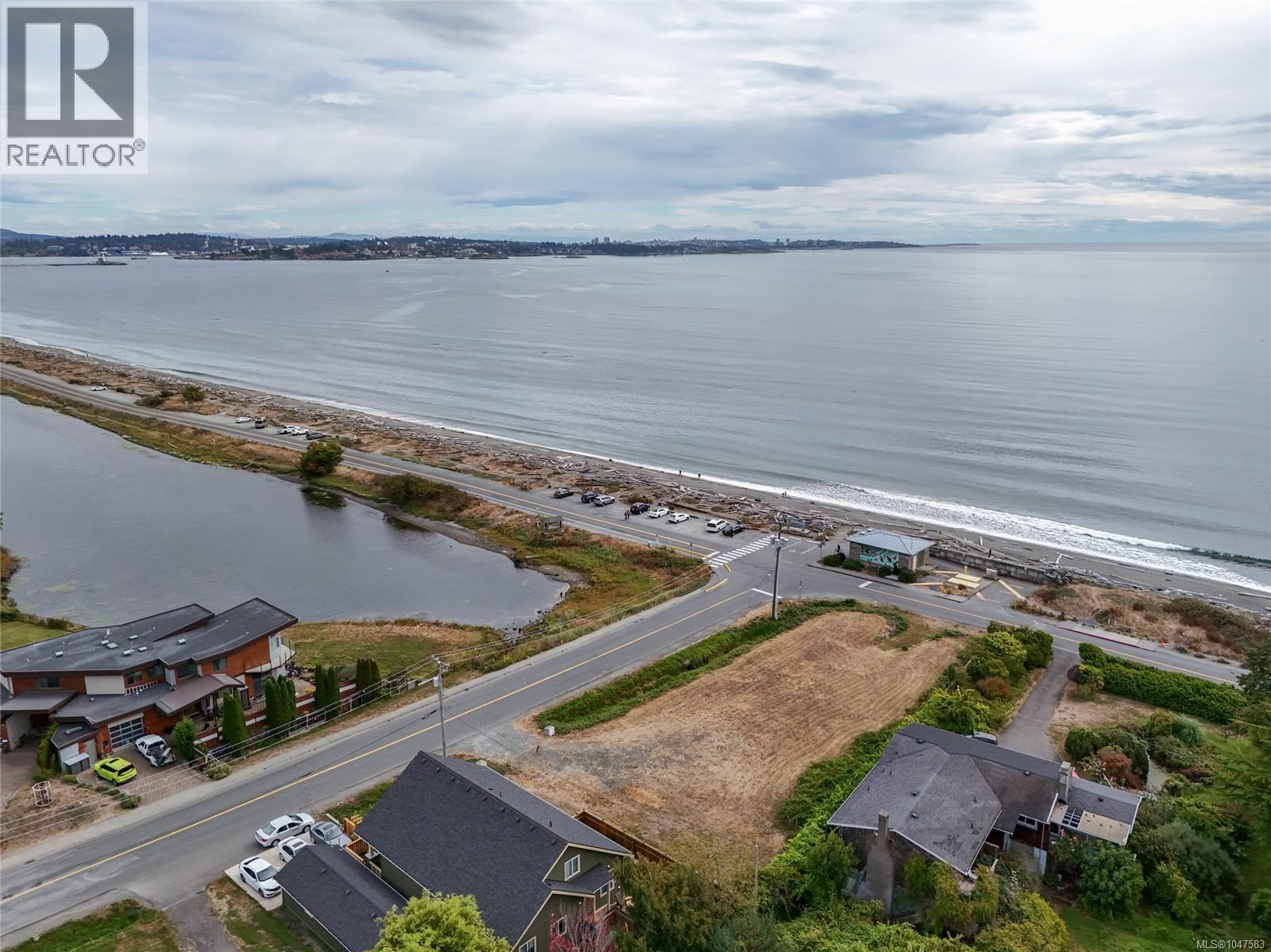  3306 Ocean Boulevard, Colwood
