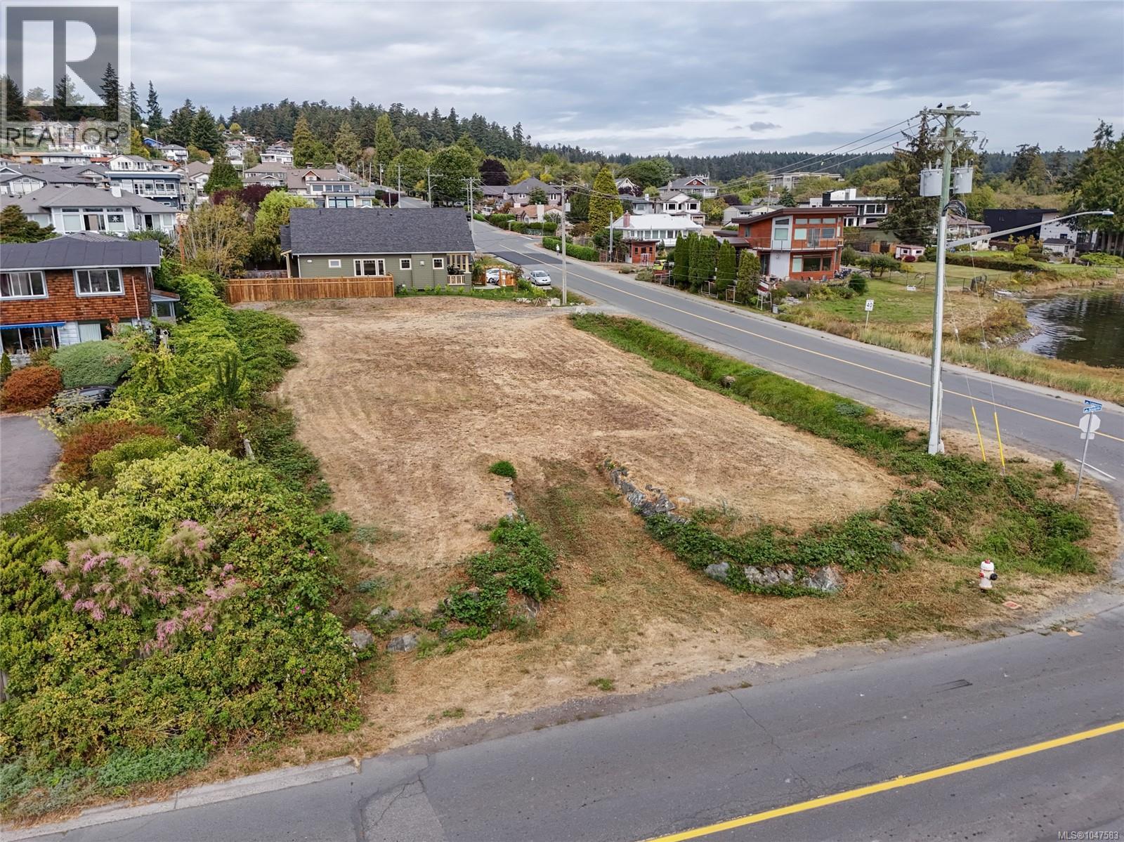  3306 Ocean Boulevard, Colwood