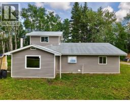 Primary Bedroom - 260006 Hwy 689, Dixonville, AB T0H1E0 Photo 6