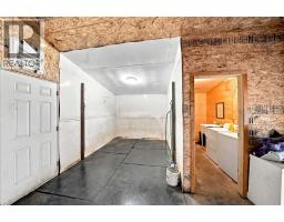36142a Highway 2 Service Road S, Rural Red Deer County, AB T4G1T8 Photo 17