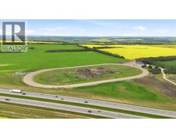 2pc Bathroom - 36142a Highway 2 Service Road S, Rural Red Deer County, AB T4G1T8 Photo 10