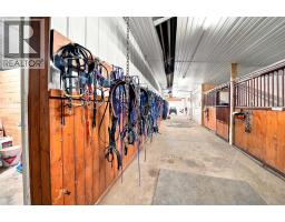 36142a Highway 2 Service Road S, Rural Red Deer County, AB T4G1T8 Photo 15