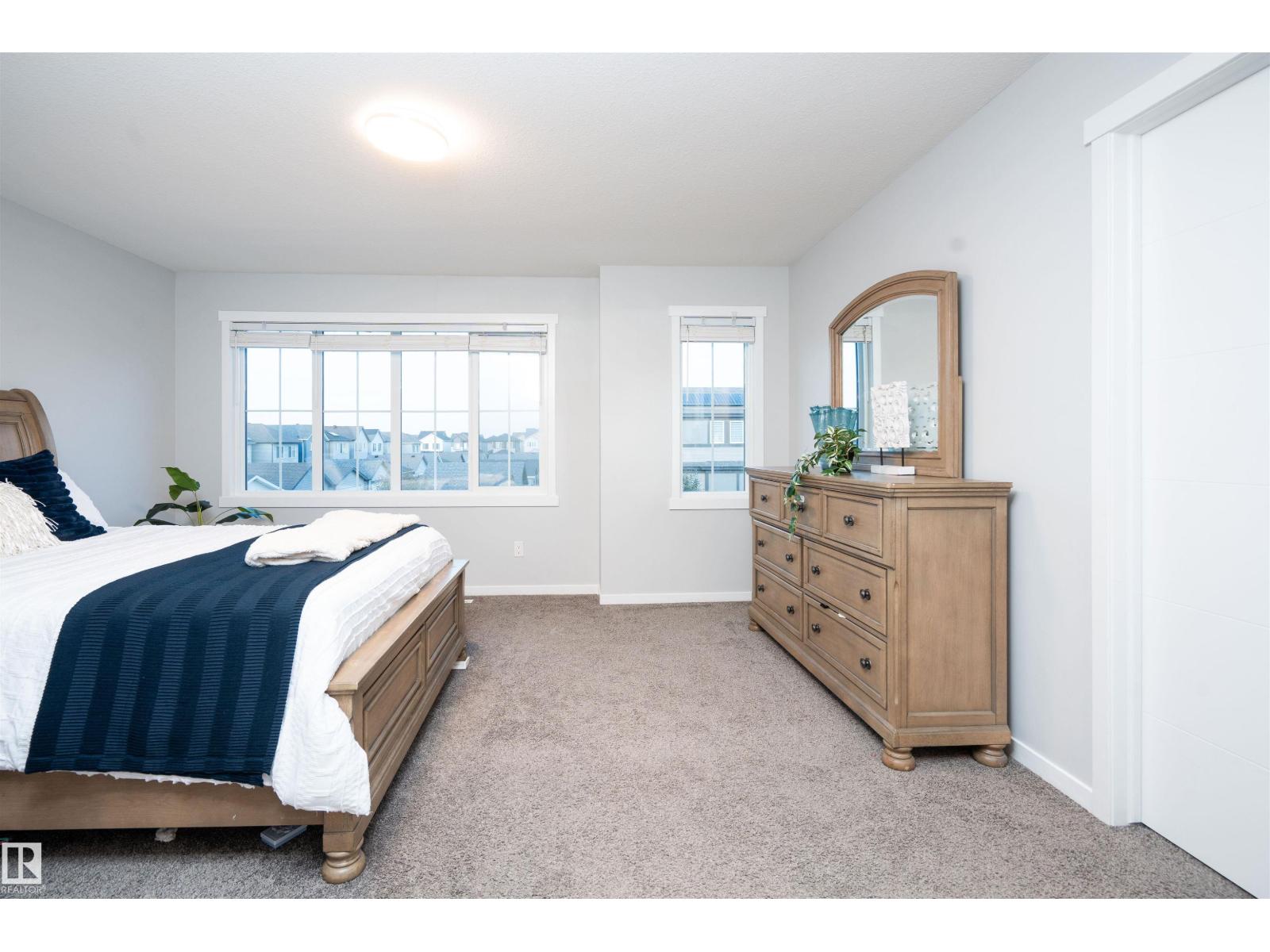 9232 224 ST NW - 19