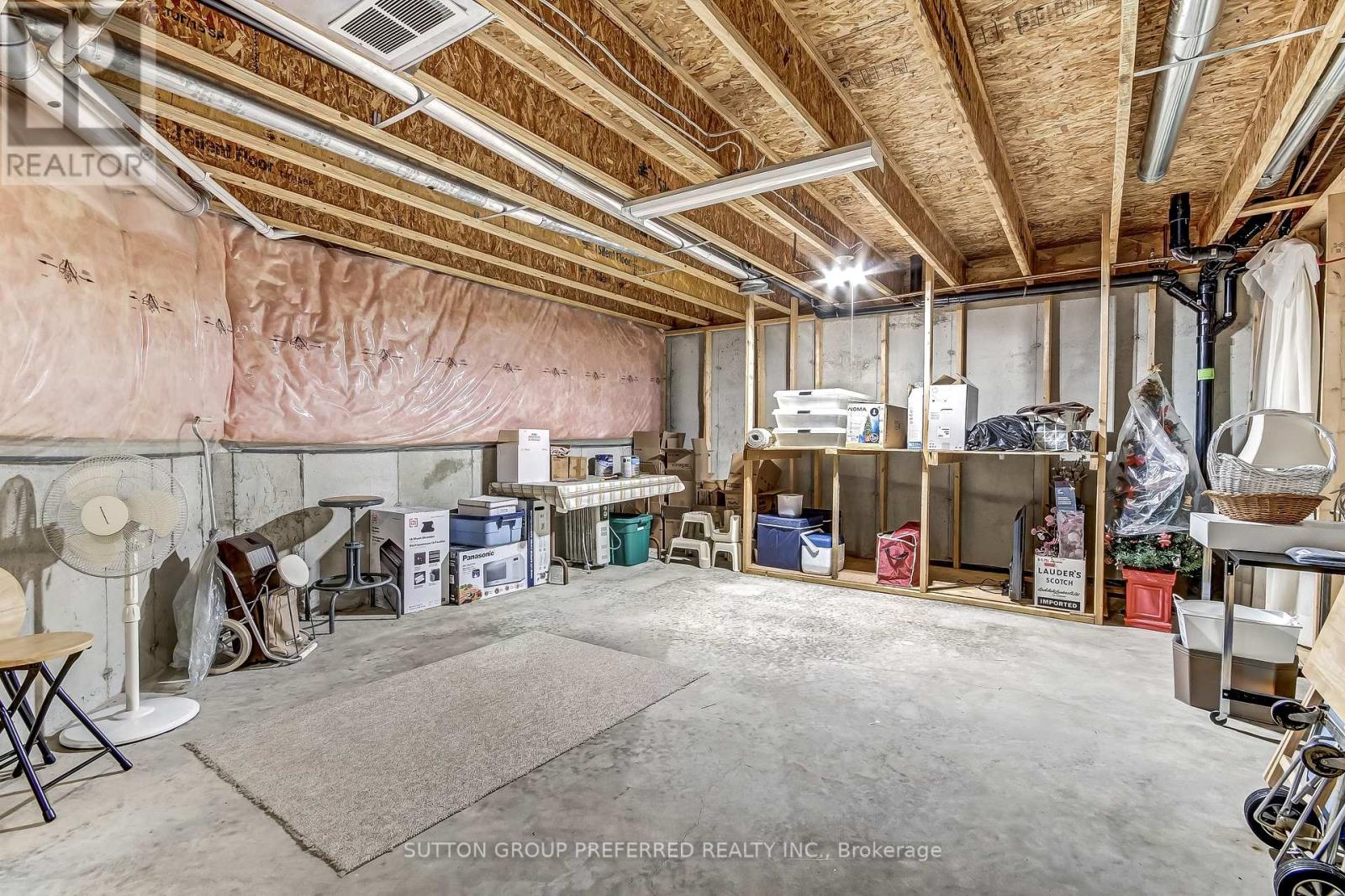 #29 861 SHELBORNE STREET - Image 24