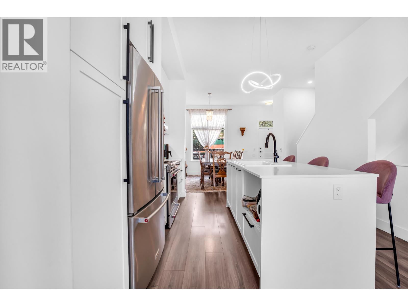 144 3529 BAYCREST AVENUE, Coquitlam