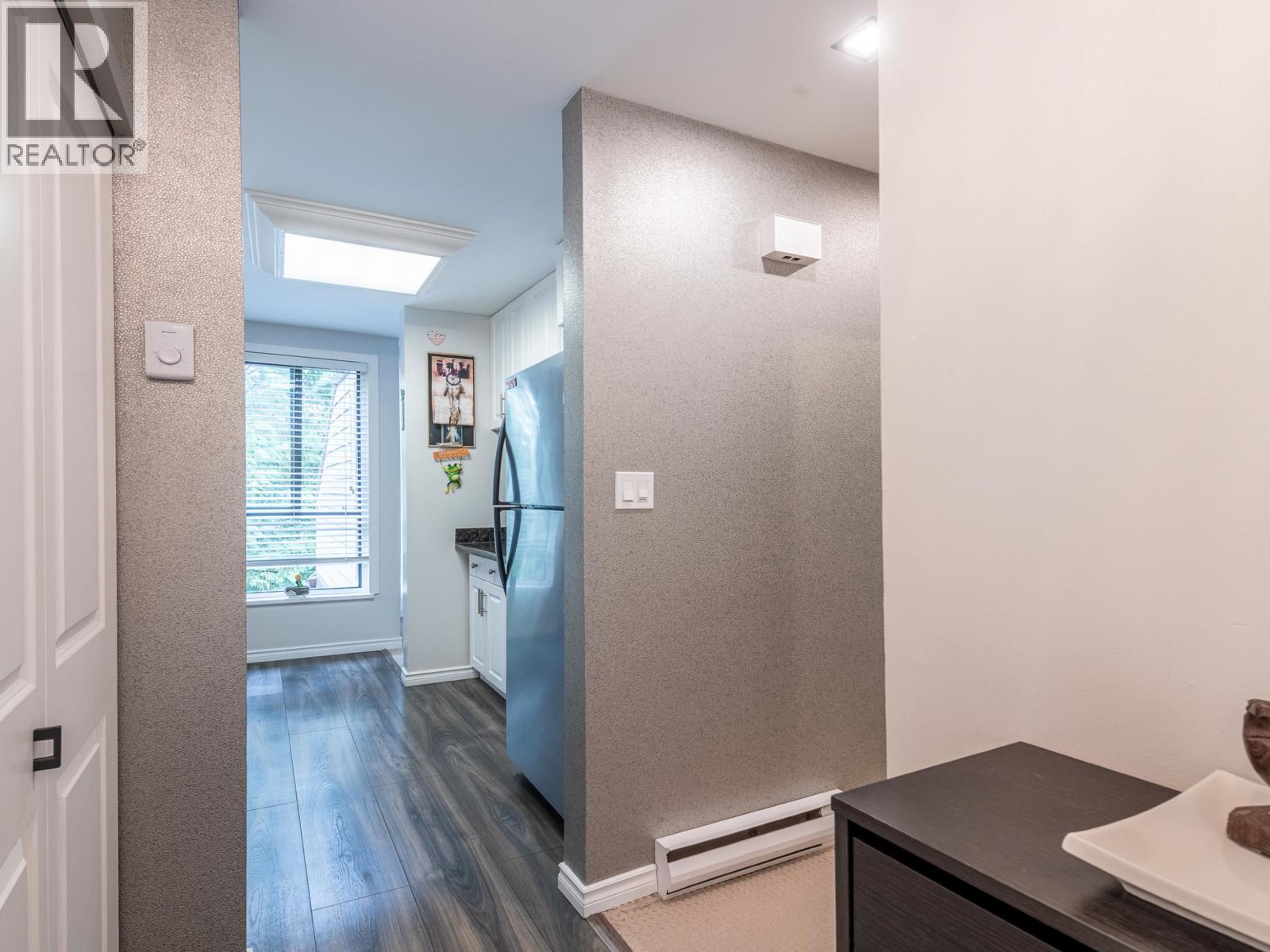 201 9152 SATURNA DRIVE, Burnaby