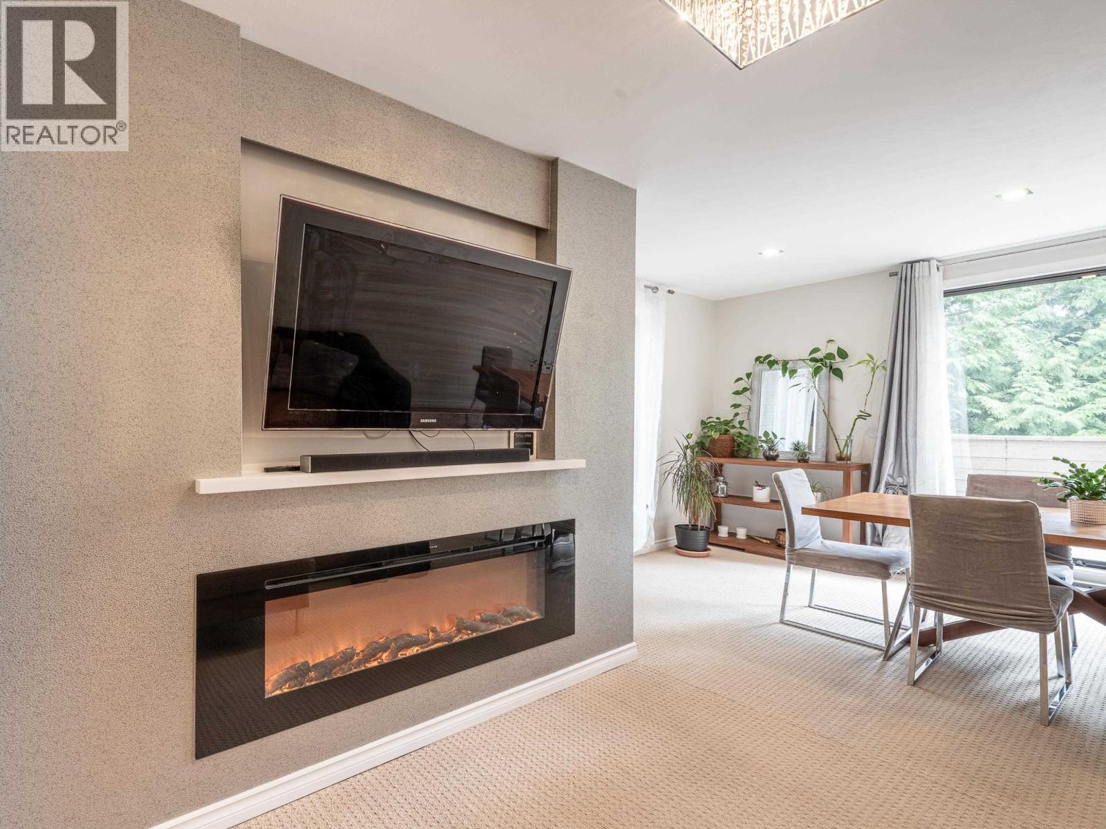 201 9152 SATURNA DRIVE, Burnaby