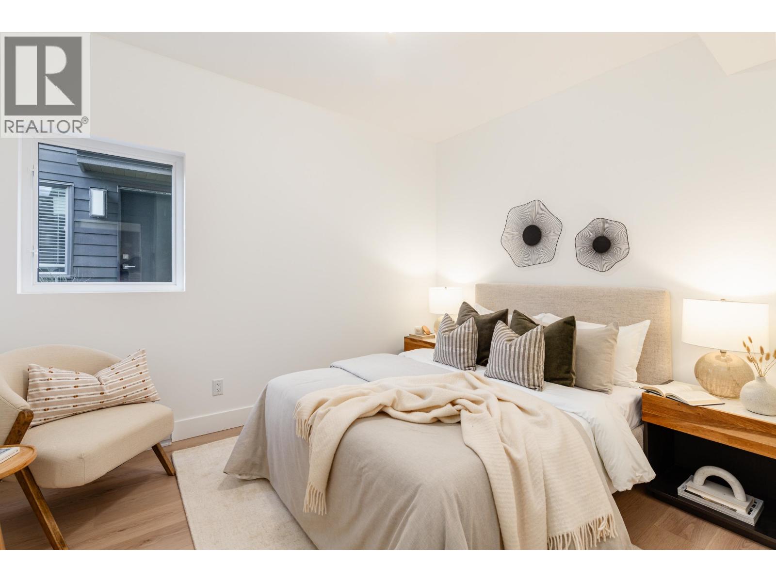 1 2096 CRUMPIT WOODS DRIVE, Squamish
