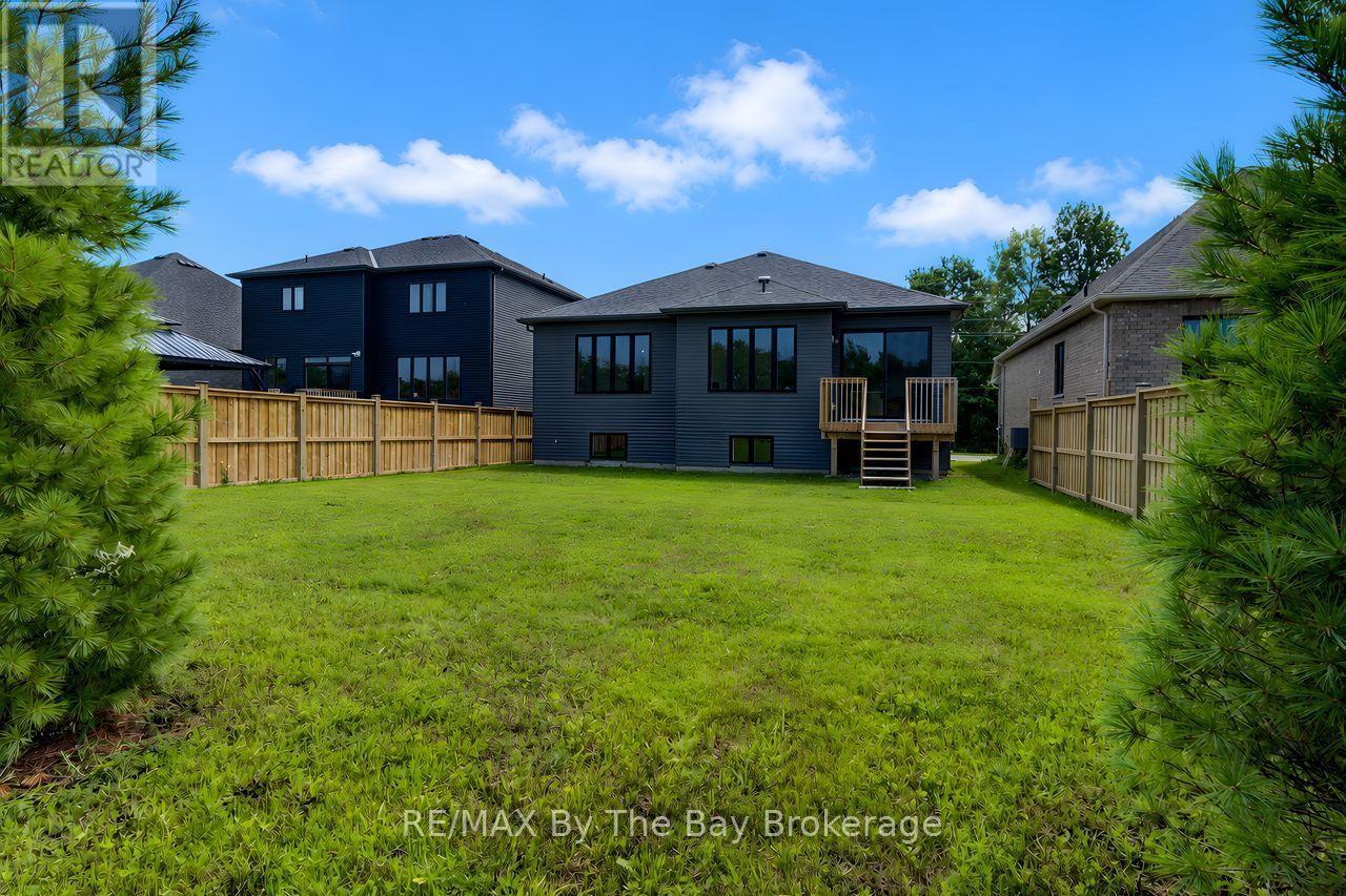 232 RAMBLEWOOD DRIVE - 44