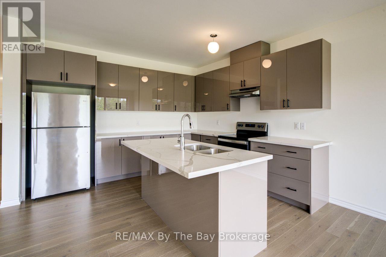 232 RAMBLEWOOD DRIVE - 7