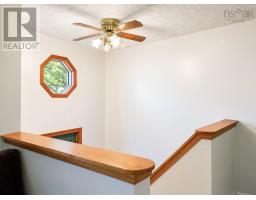 65 Hirtle Drive, Bridgewater, NS B4V3N9 Photo 18