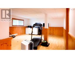 65 Hirtle Drive, Bridgewater, NS B4V3N9 Photo 17
