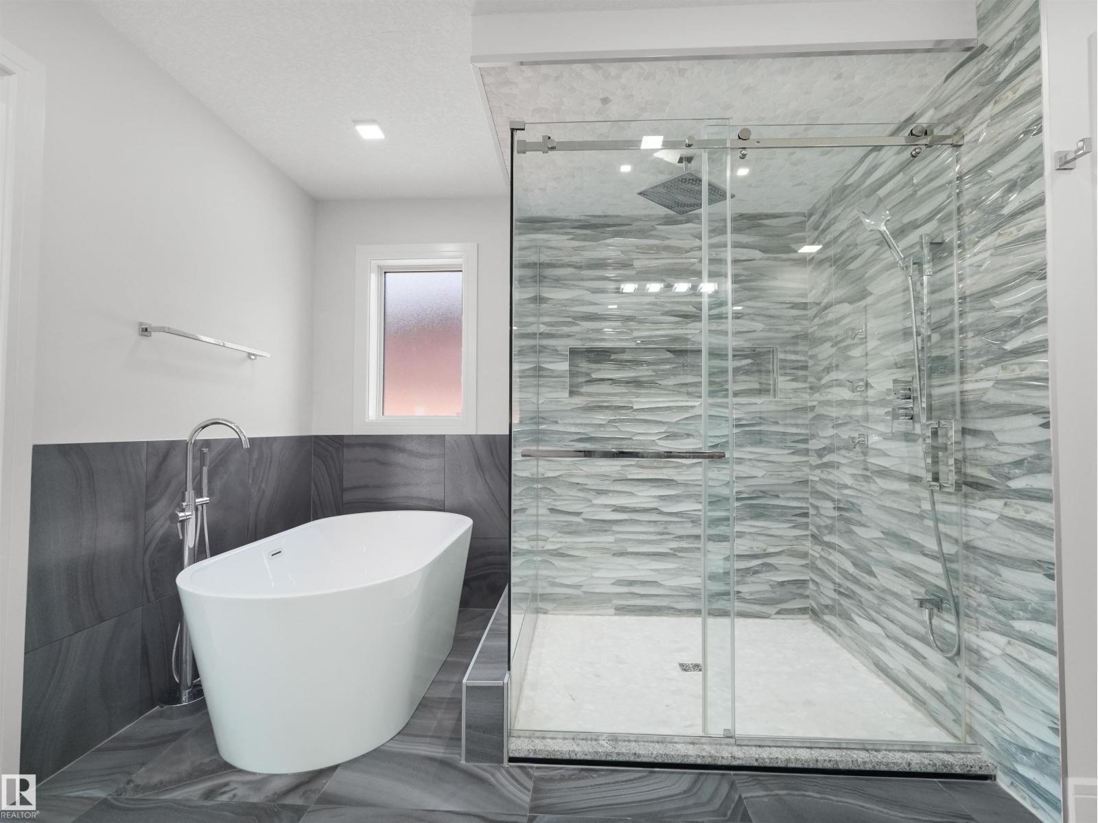 1808 20 AV NW - Image 23