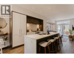 7476 Granville Street, Vancouver, BC V6P0G1 Photo 8