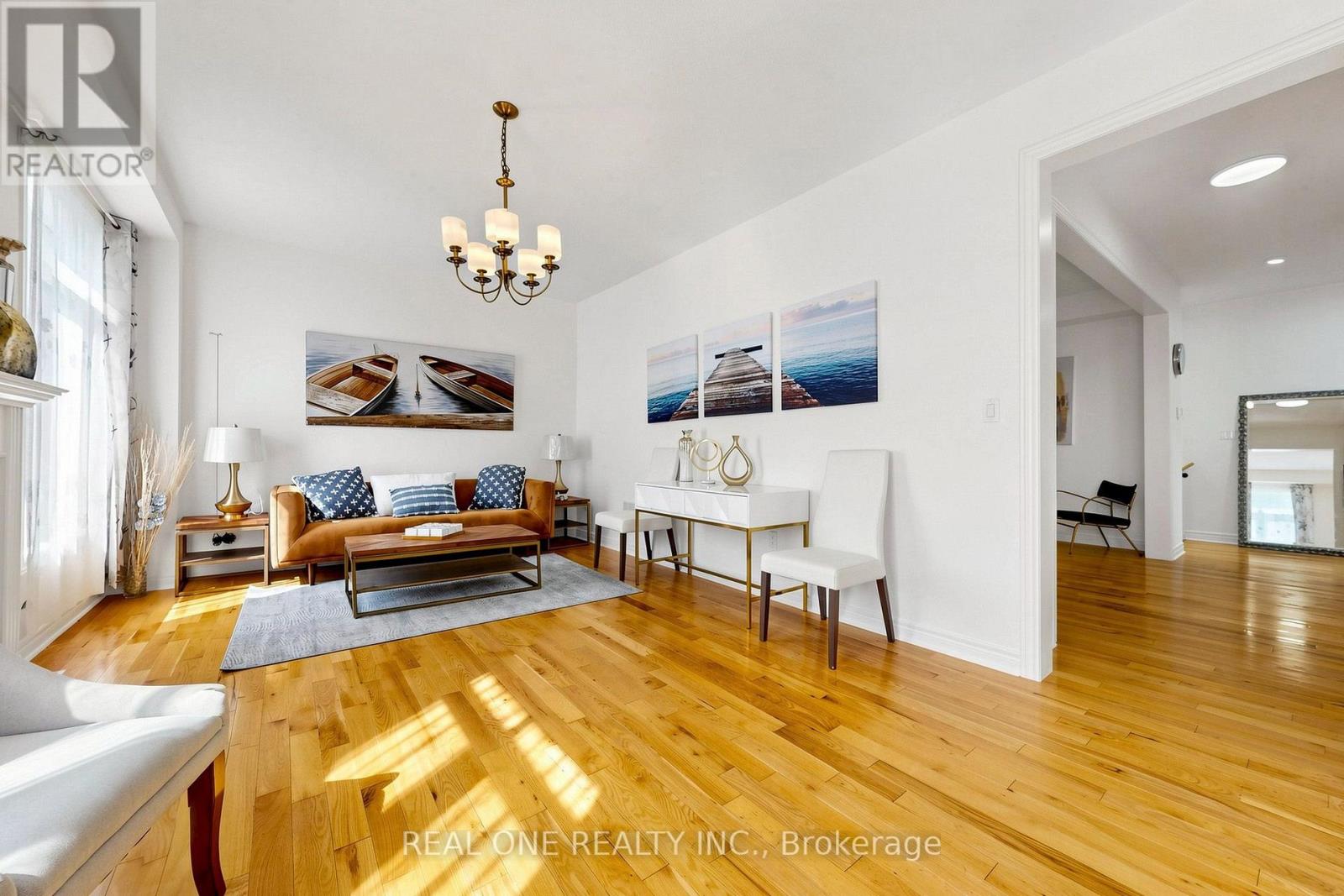 48 LANARK STREET - 5
