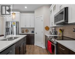 641 Shuswap  E Road Unit# 319, Kamloops, BC V2H0E2 Photo 13