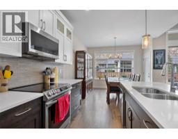 4pc Ensuite bath - 641 Shuswap  E Road Unit# 319, Kamloops, BC V2H0E2 Photo 12