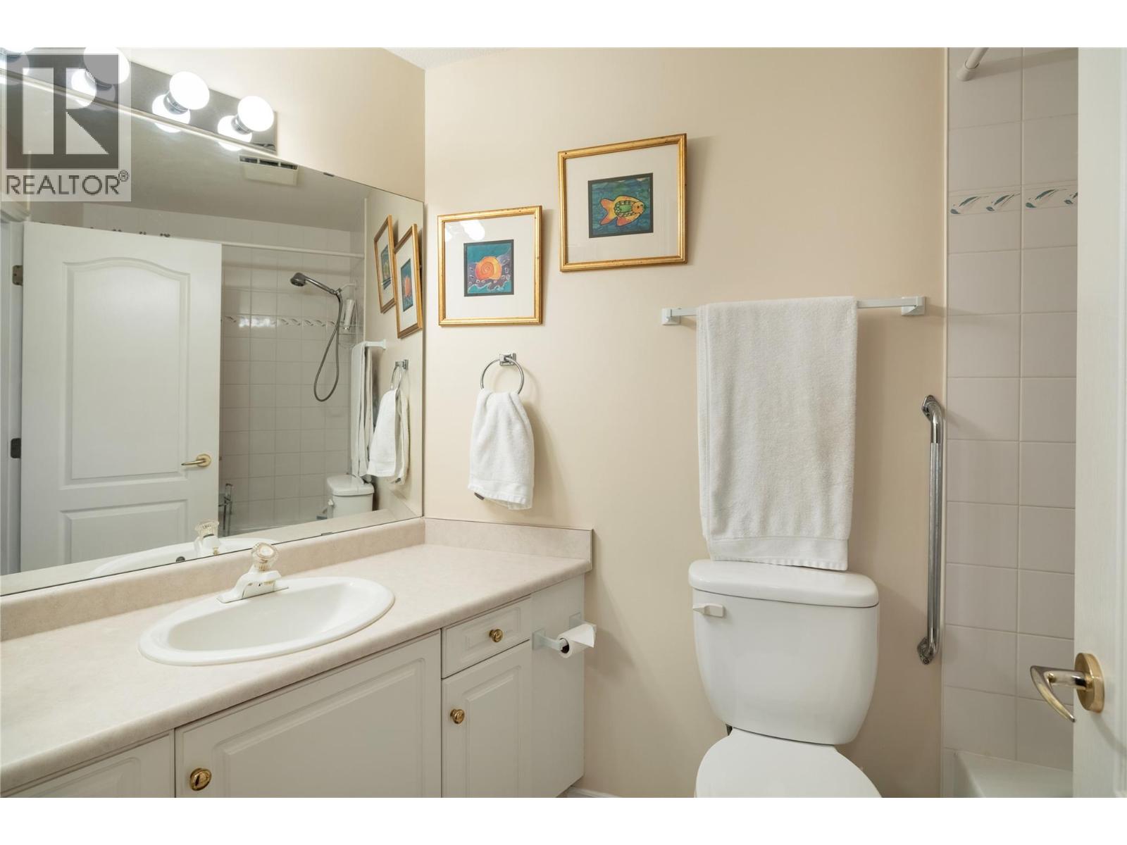 3301 Centennial Drive Unit# 407, Vernon