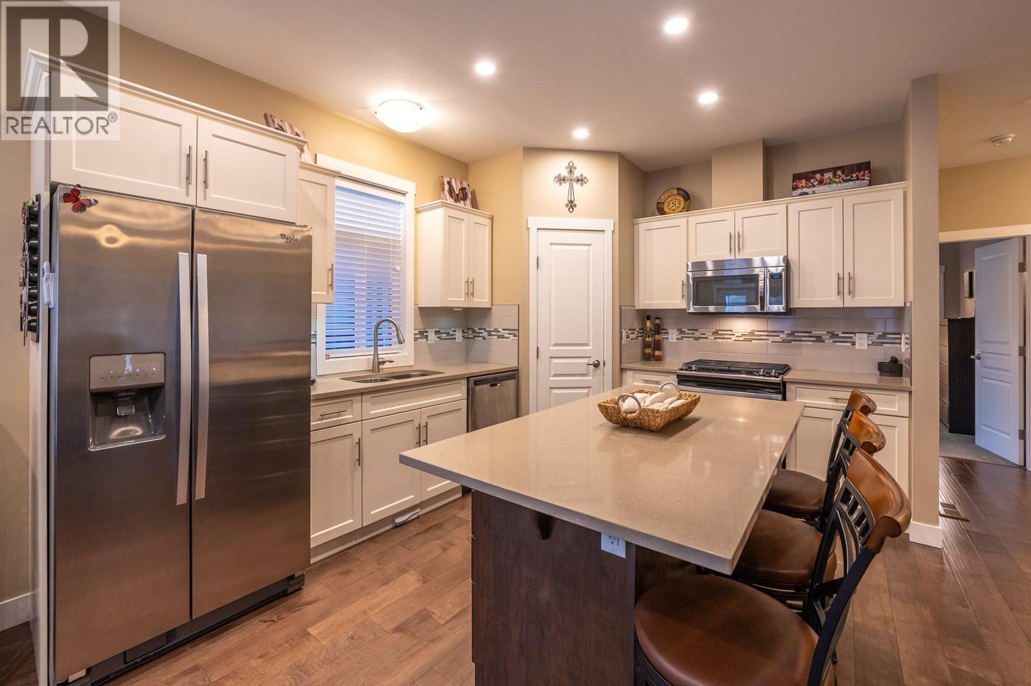 1675 Penticton Avenue Unit# 127 Lot# 27, Penticton