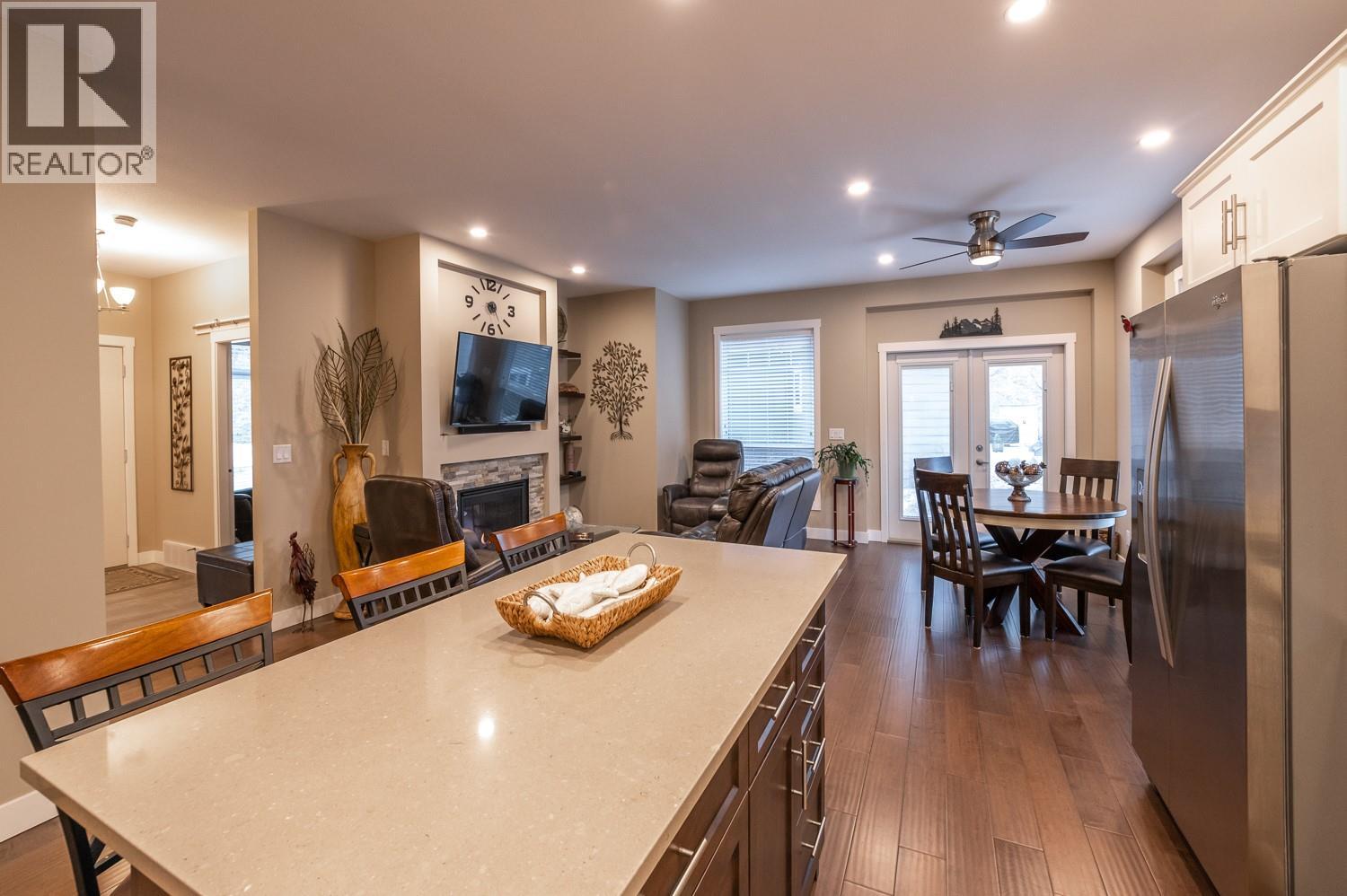 1675 Penticton Avenue Unit# 127 Lot# 27, Penticton
