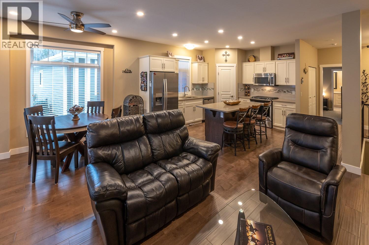 #127 1675 Penticton Avenue Lot# 27 - 11