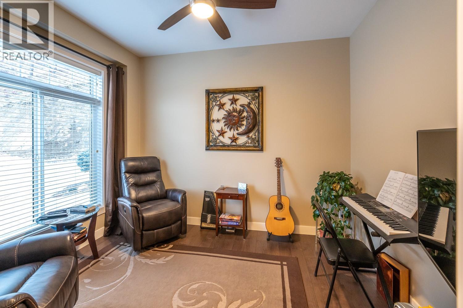 #127 1675 Penticton Avenue, Penticton, British Columbia, V2A9E2, Penticton, British Columbia — photo 4 of 5