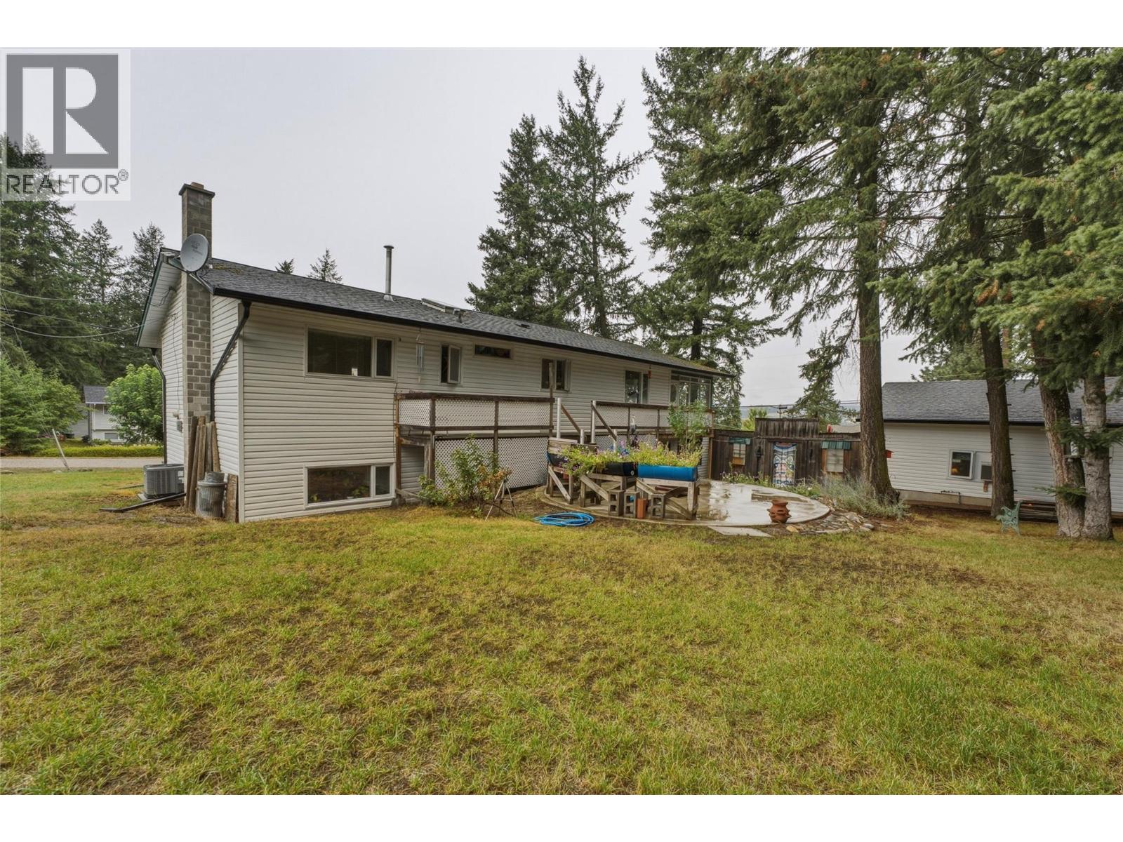 3304 Sidney Crescent - Image 46
