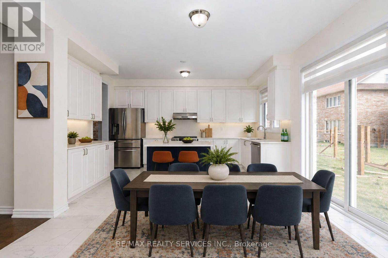 37 ROYAL FERN CRESCENT - 13