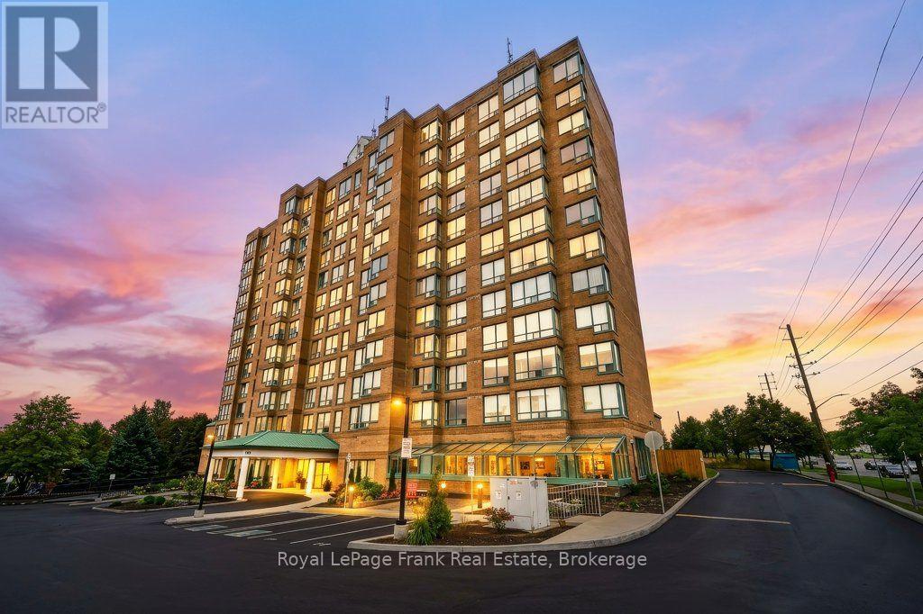 #806 711 ROSSLAND ROAD E - Image 40