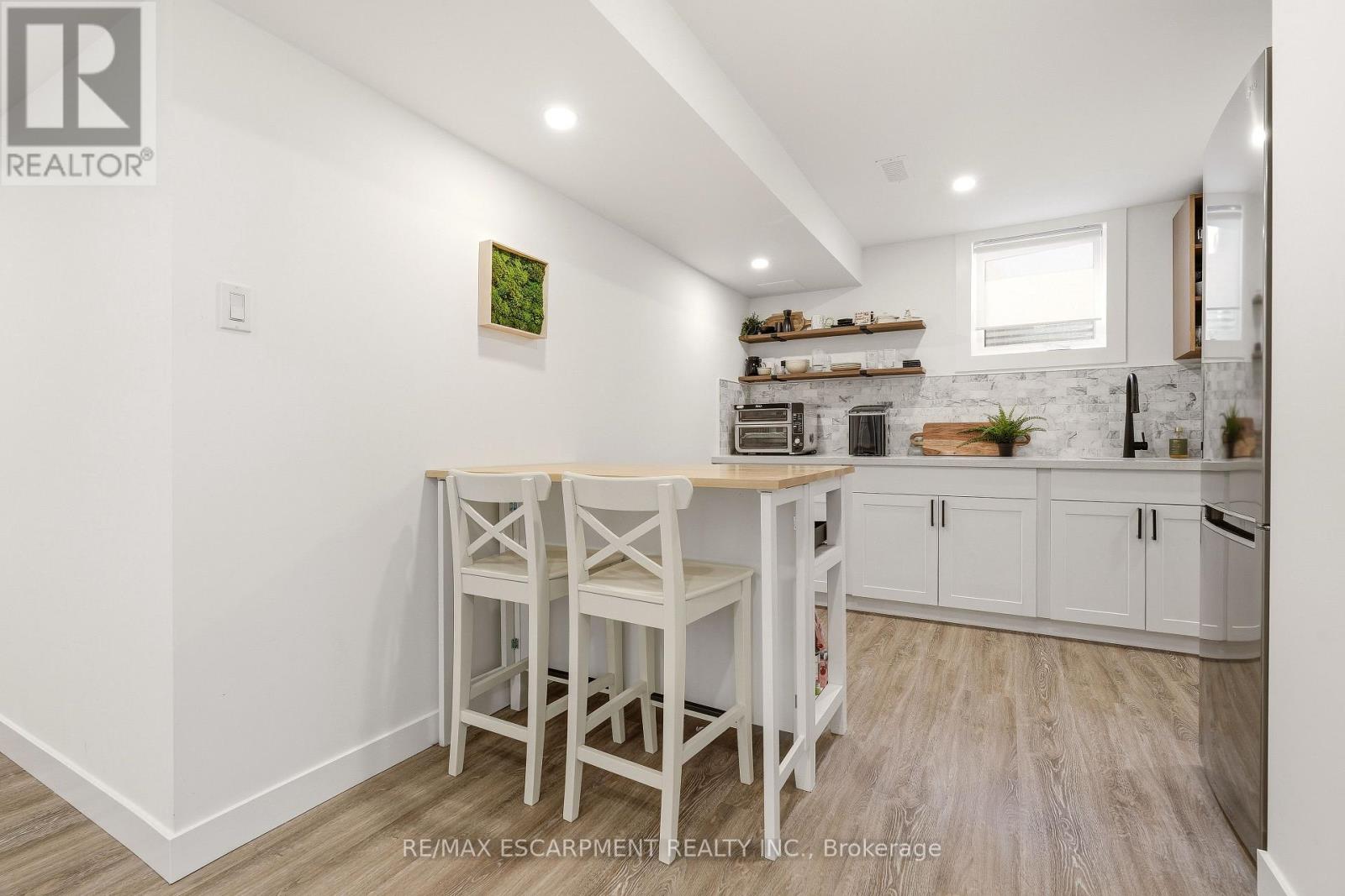 26 WENEIL DRIVE - 28