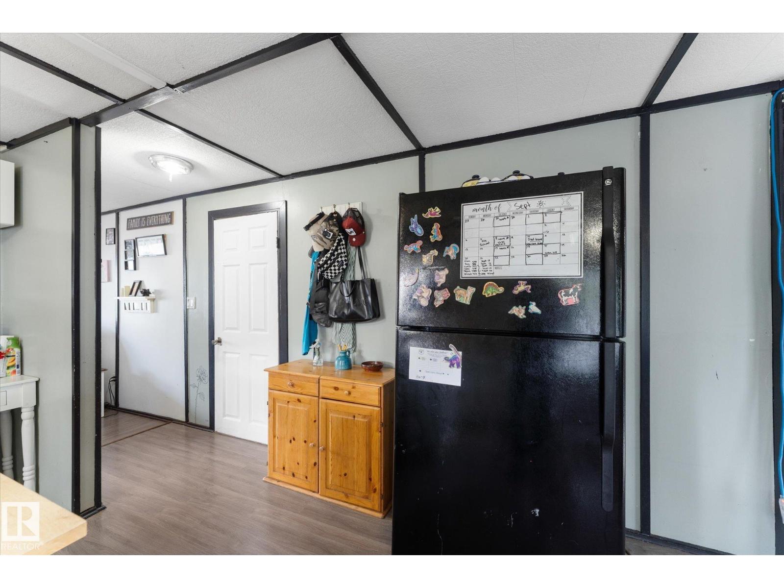 #511 53222 range road 272 - 10