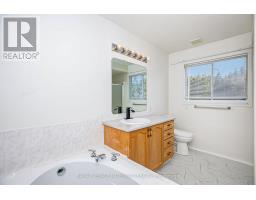 67 Landover Crescent, Ottawa, ON K2M2W4 Photo 16