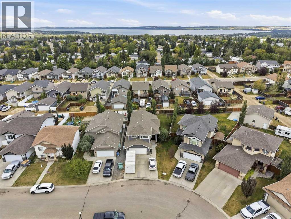34 Bowman Circle - 2