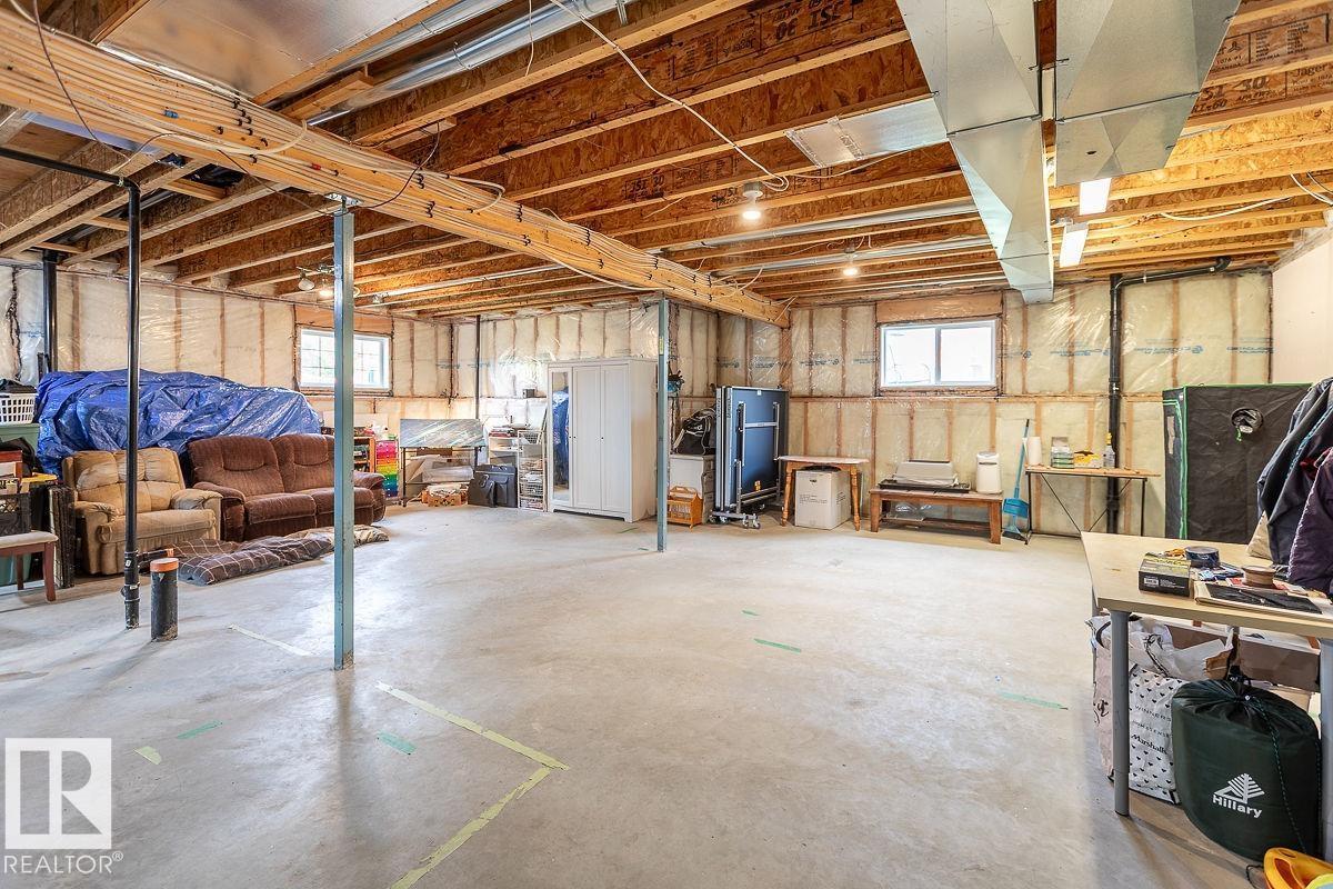 2 WOODS PL - Image 38