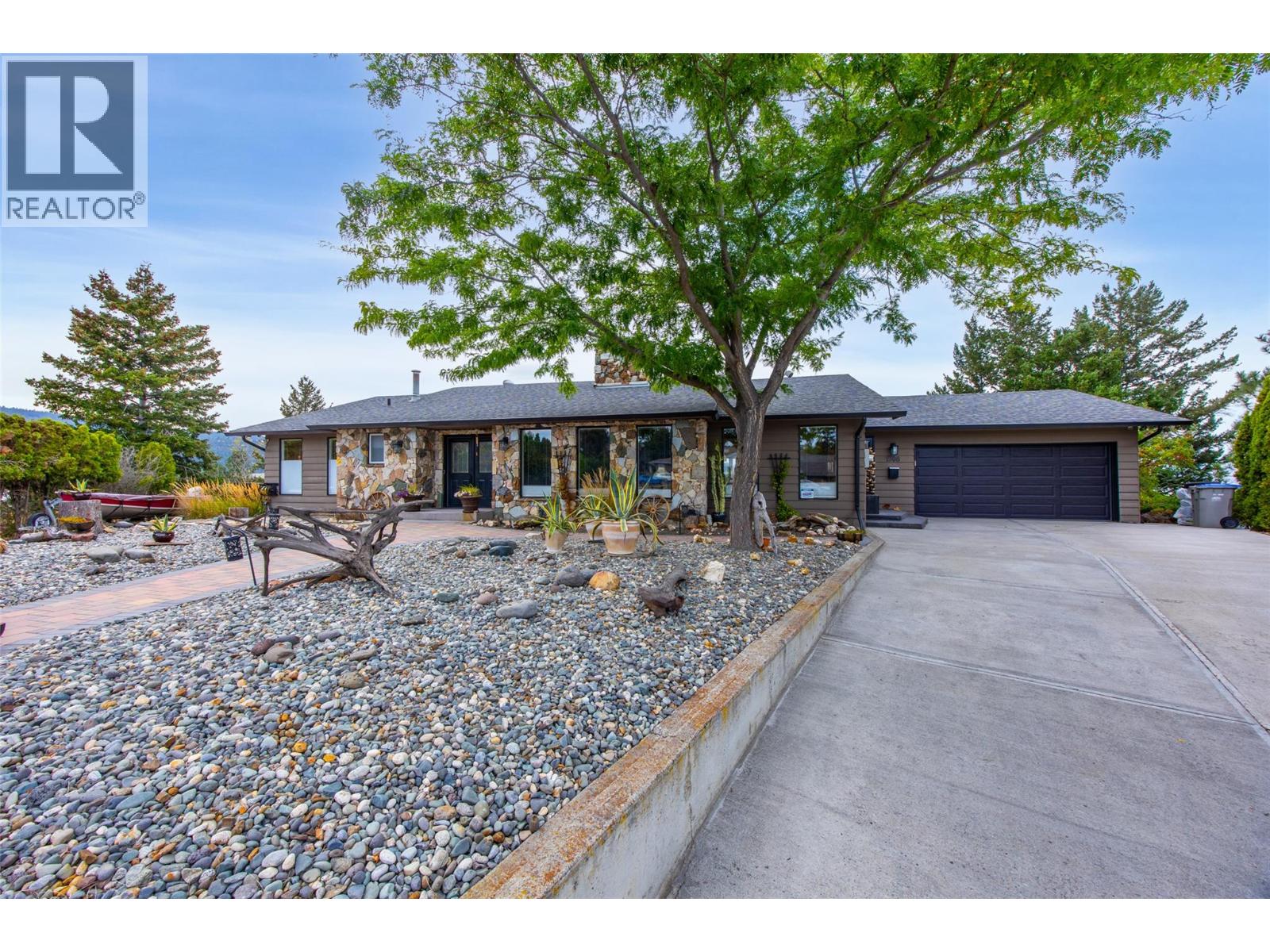 Property for sale at 1908 Glencoe Place