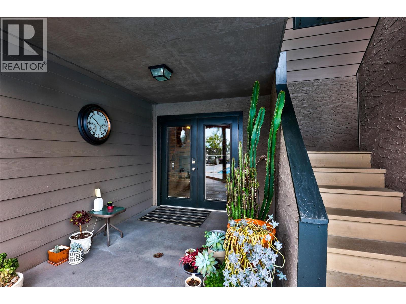 1908 Glencoe Place - 53