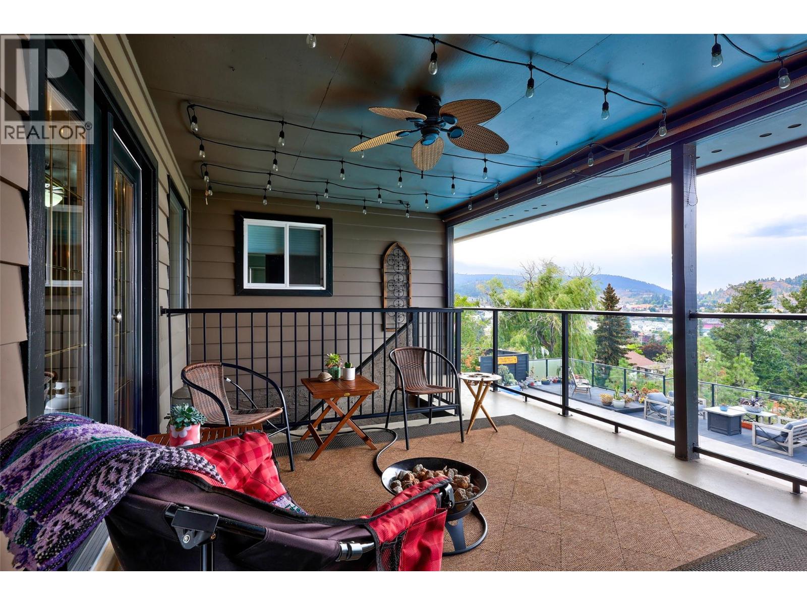 1908 Glencoe Place - 32