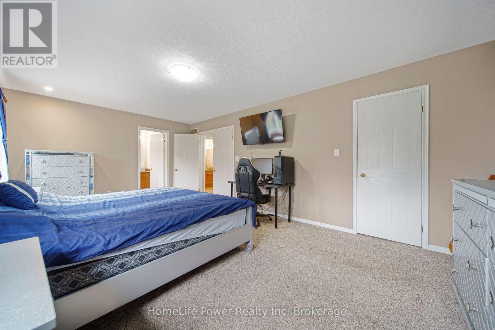 765 BRANDENBURG BOULEVARD - Image 32