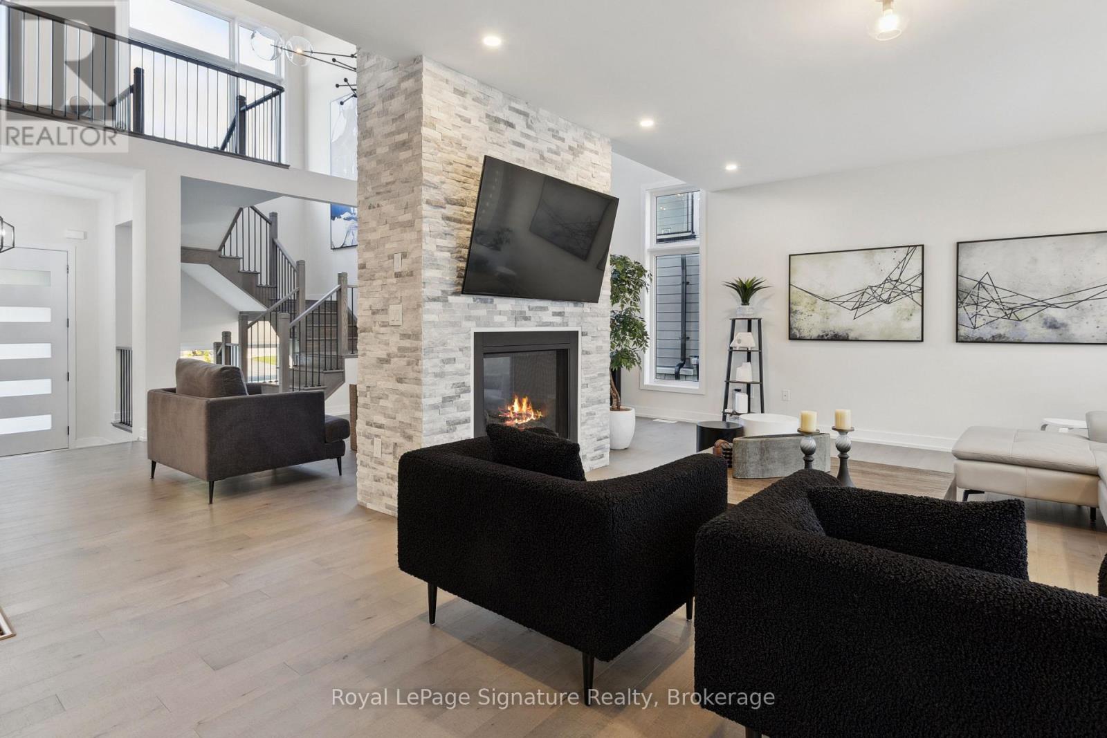 102 STONELEIGH Drive, Blue Mountains, Ontario, L9Y5L3, Blue Mountains, Ontario — photo 5 of 5