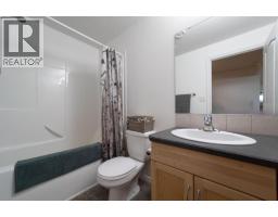313 Hanson Street, Bawlf, AB T0B0J0 Photo 23