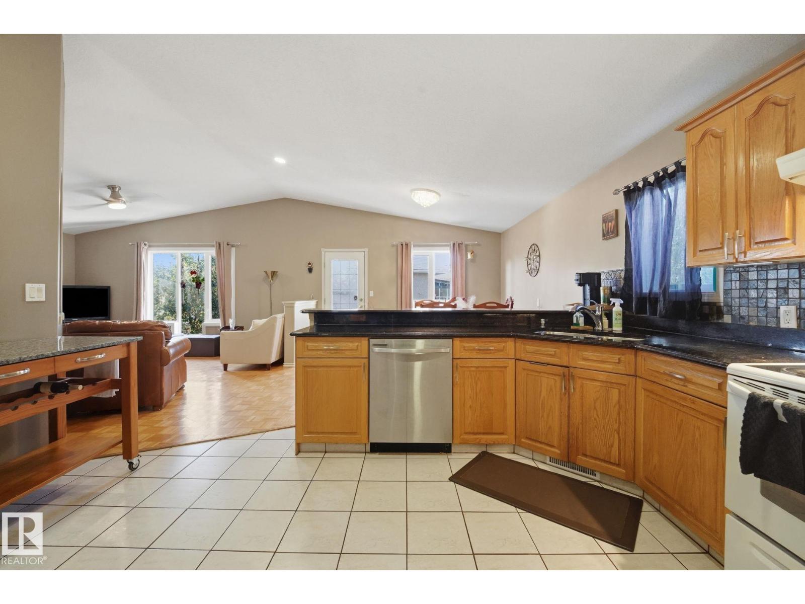 5132 157 AV NW - Image 11