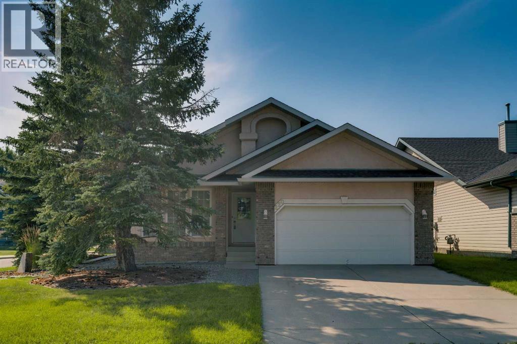 220 Cimarron Court, Okotoks, Alberta, T1S1R7