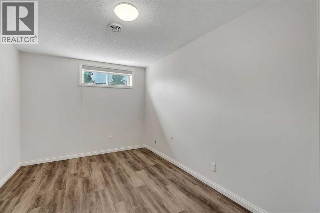 220 Cimarron Court - Image 27