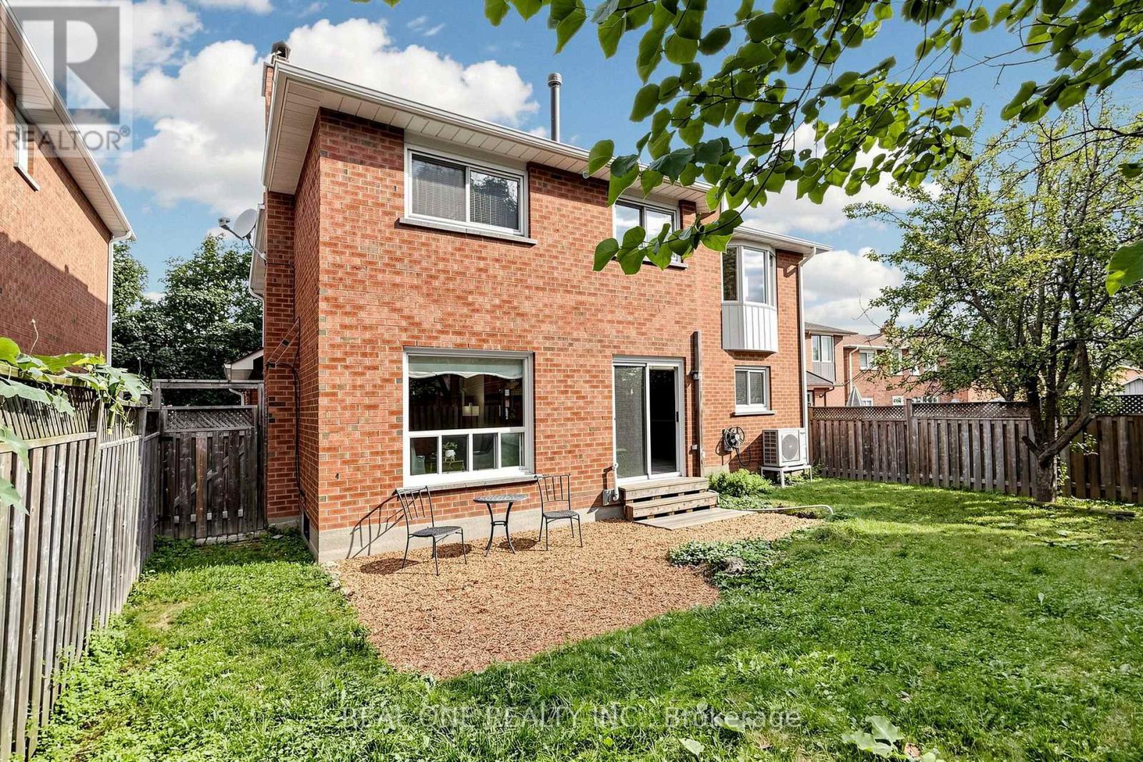 1960 PIMLICO COURT - 38