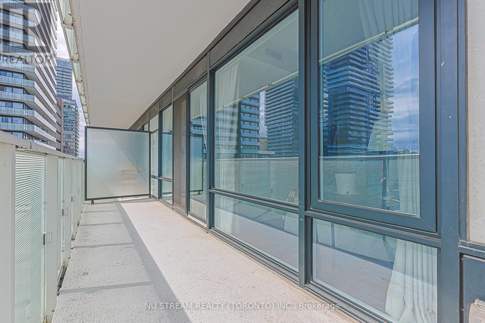 #1710 501 YONGE STREET - 25