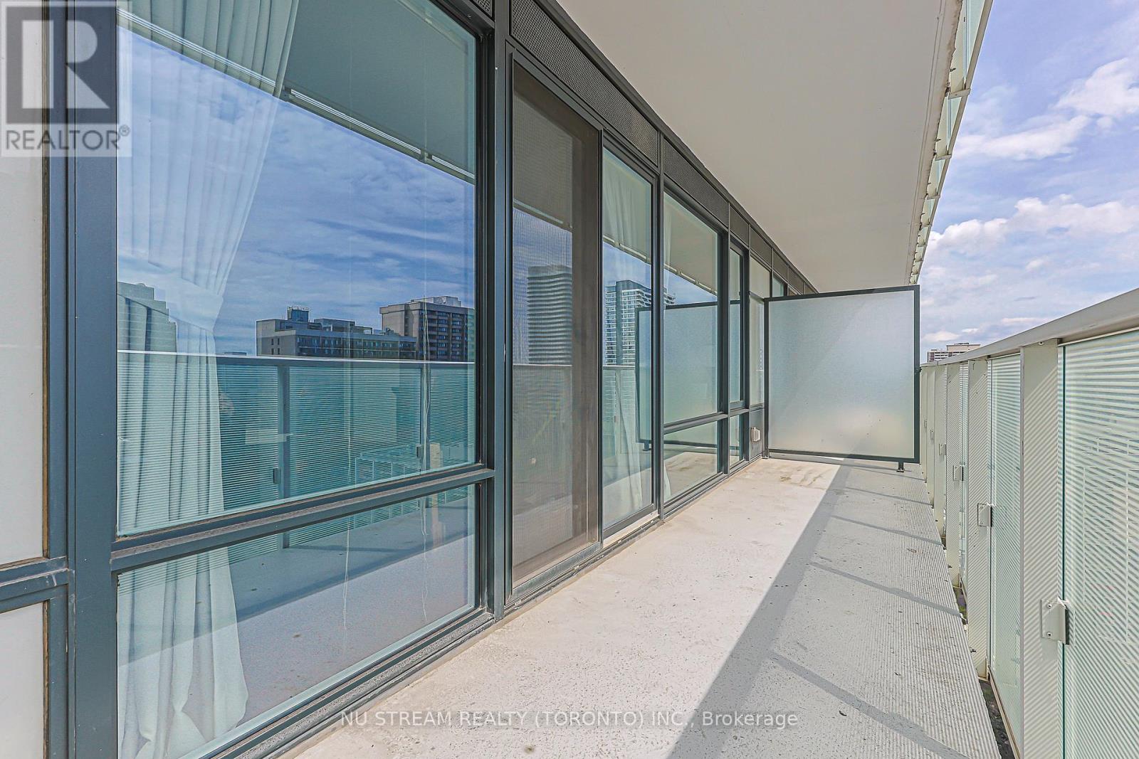 #1710 501 YONGE STREET - 24
