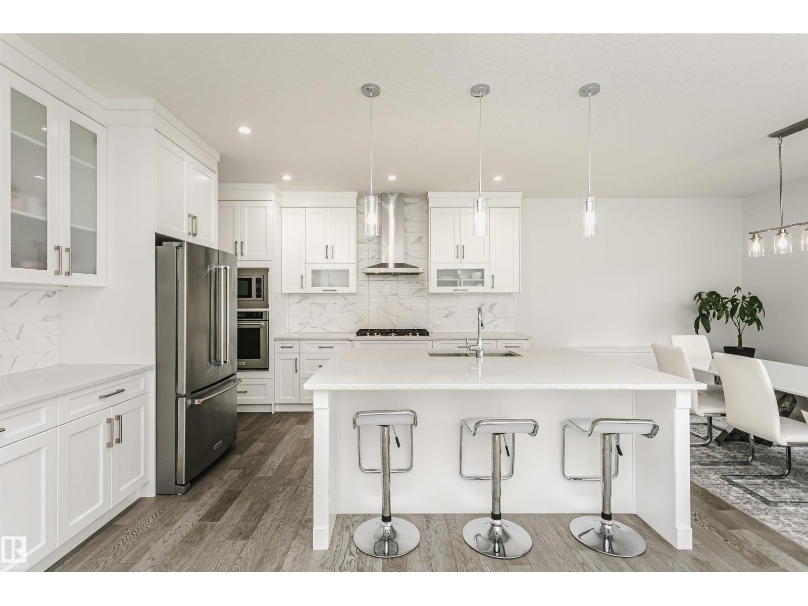 9107 181 AV NW - 17