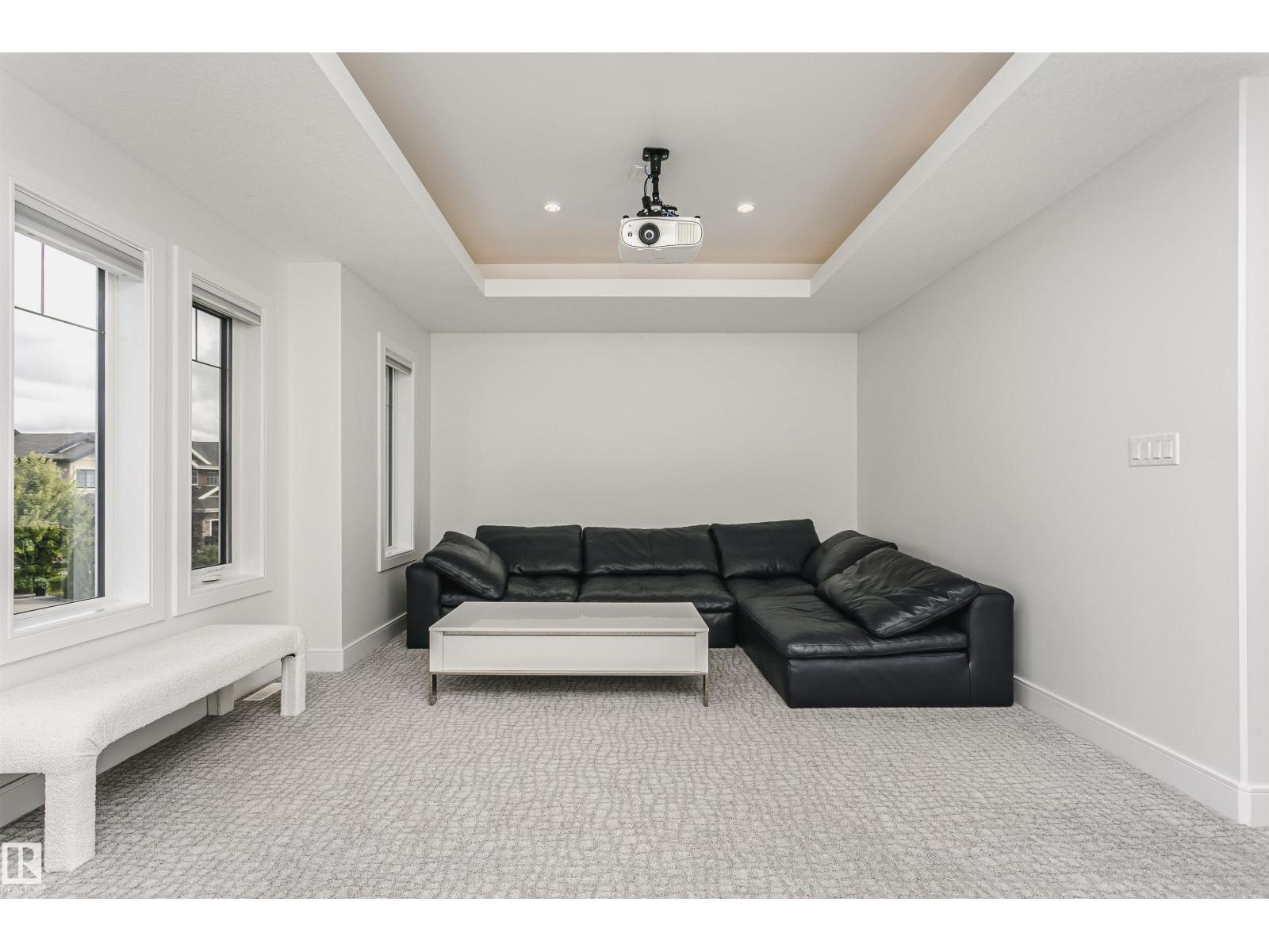 9107 181 AV NW - 38