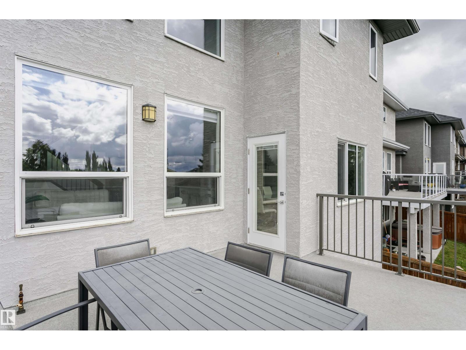 9107 181 AV NW - 62