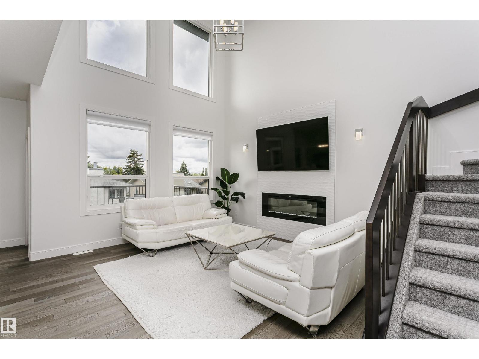 9107 181 AV NW - 7